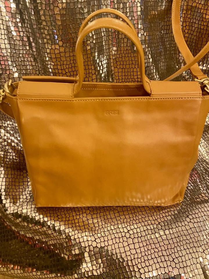 Camelfarbene Bree-Handtasche